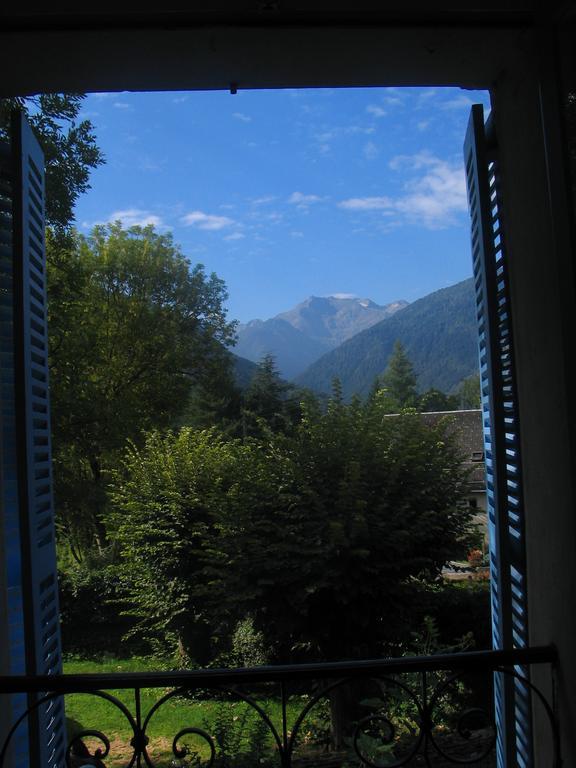 Papilio Bed & Breakfast Montauban-de-Luchon Exterior photo